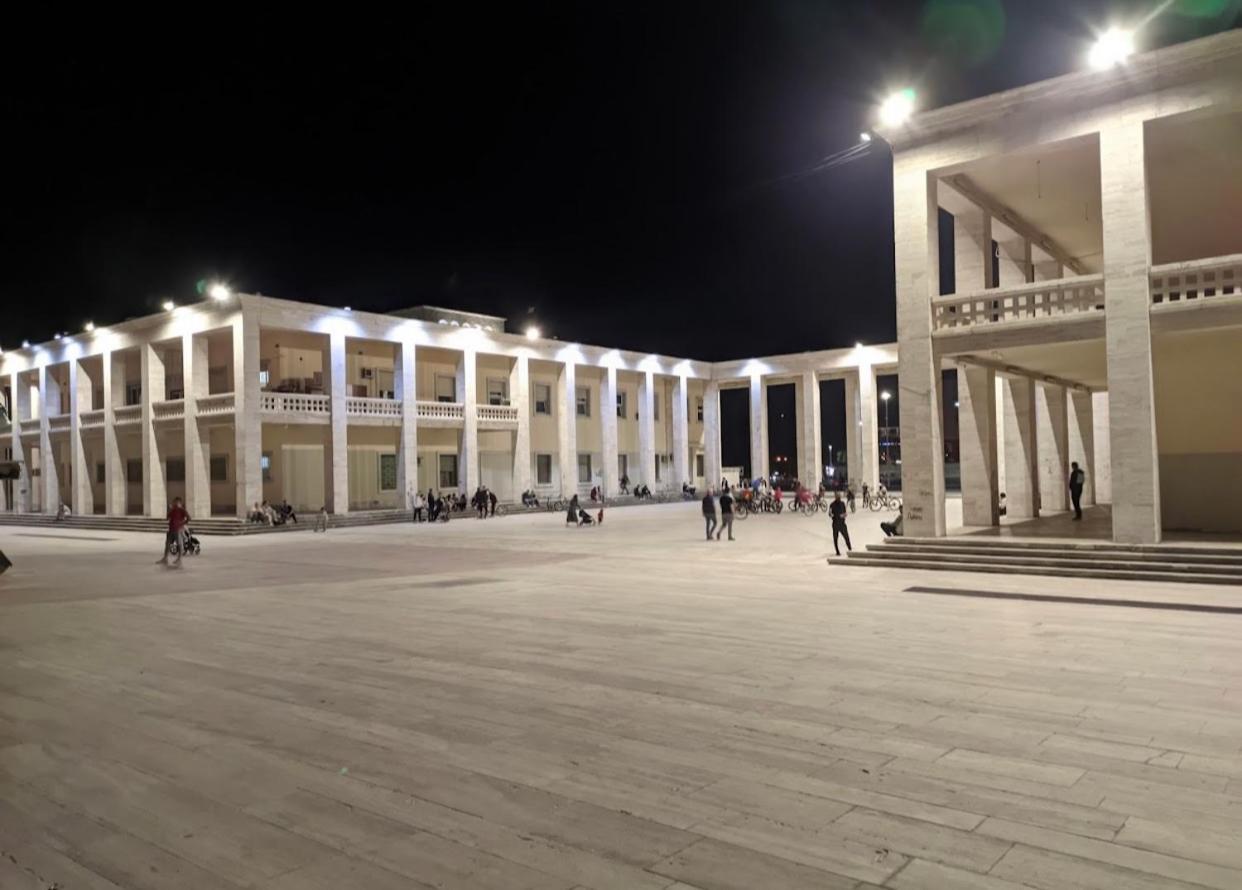 Lilo'S Place Тирана Экстерьер фото